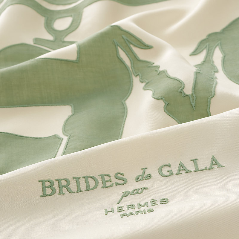 【繊細な彩り】 HERMES Brides de Gala Tattoo スカーフ Brides de Gala Tattoo Cotton Appliqué scarf 90 | Hermès USA